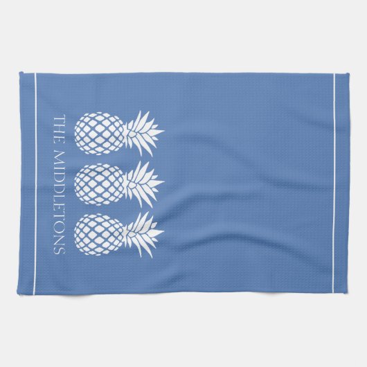 Preppy Witte Ananassen op Blauw Theedoek (Horizontaal)