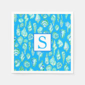Preppy Zeeschelpen op Blauwe Monogram Seaside Servet (Voorkant)