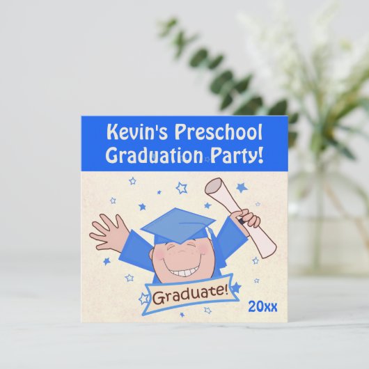 Preschool Kindergarten Afstudeerder Party Invitati Kaart (Staand voorkant)