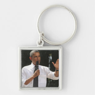 President Barack beantwoordt vragen over de Sleutelhanger