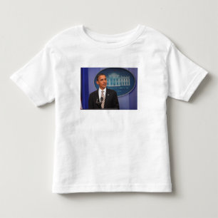 President Barack Obama doet een aankondiging Kinder Shirts