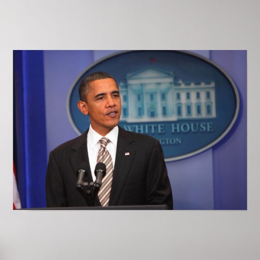 President Barack Obama makes an announcement Poster (Voorkant)