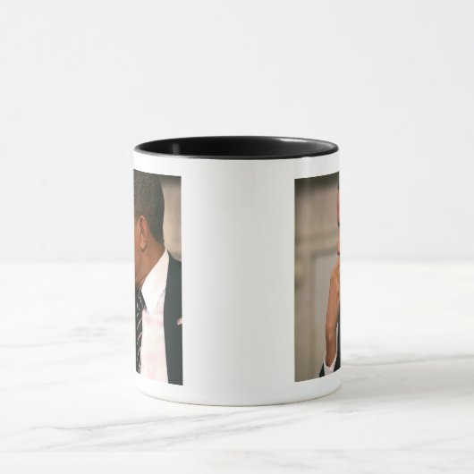 President Barack Obama ontmoet President Mok (Midden)