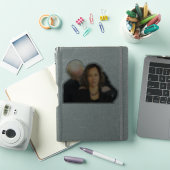 President Biden Snuffelt aan Harris Vinyl Stickers (iPad Cover)