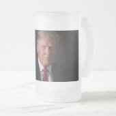 President Donald J. Trump Matglas Bierpul (Voorkant rechts)