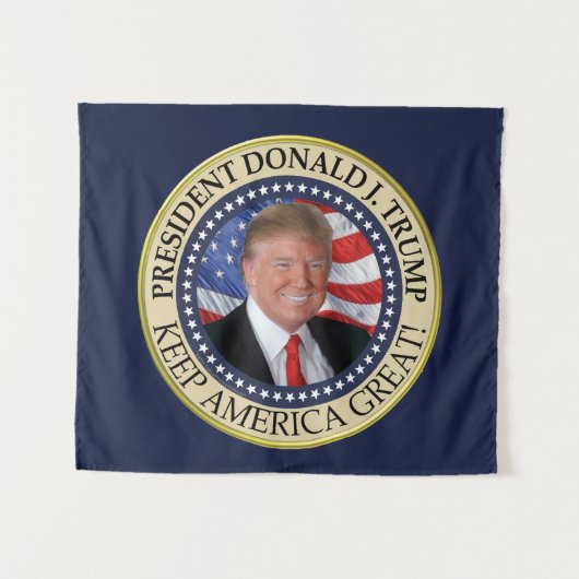 President Donald Trump 2020 Keep America Great Ame Wandkleed (Voorkant (horizontaal))