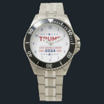 President Donald Trump 2024 houdt Amerika groot Horloge<br><div class="desc">Toon uw steun met het President Donald Trump 2024 Keep America Great Watch! Dit onderscheidende uurwerk is voorzien van de Keep America Great-slogan, die patriottisme en de campagne van 2024 in stijl viert. Ontworpen met hoogwaardige materialen, combineert het duurzaamheid met een gedurfde, symbolische look die perfect is voor dagelijkse draag...</div>