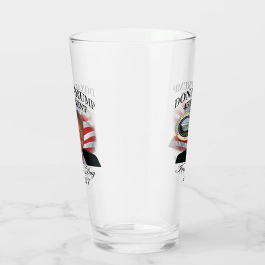 President Donald Trump Inauguration Herdenking Glas (Rechts)