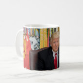 President Donald Trump Koffiemok (Voorkant links)