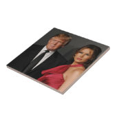 PRESIDENT DONALD TRUMP & MELANIA TEGELTJE (Zijkant)