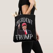 President Donald Trump Red Pet duikt op Tote Bag (Dichtbij)