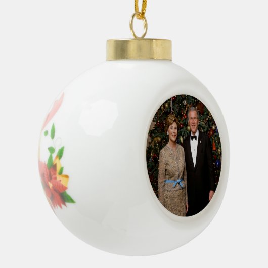 President George Struik, Laura Christmas White Hou Keramische Bal Ornament (Links)