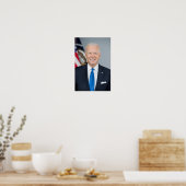 President Joe Biden Officiële 2021 Portret Small Poster (Keuken)