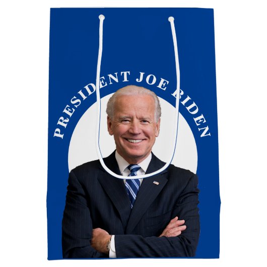 President Joe Biden-portret op blauw Medium Cadeauzakje (Achterkant)