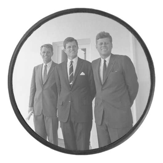 President John Kennedy & Brothers Amerikaanse Came Hockey Puck (Voorkant)