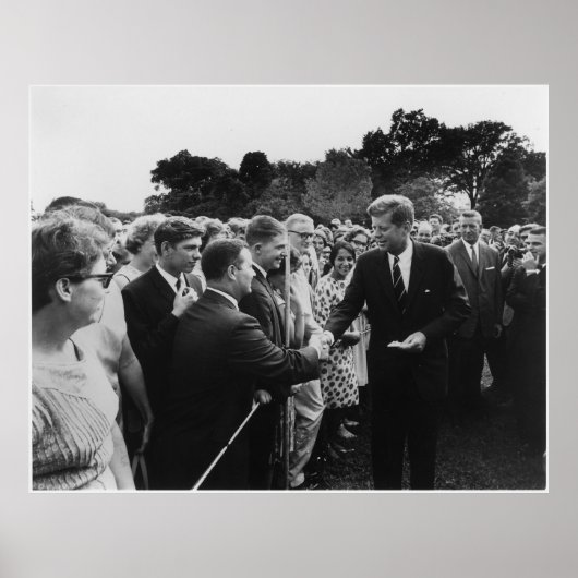 President Kennedy Greets Peace Corps Volunteers Poster (Voorkant)