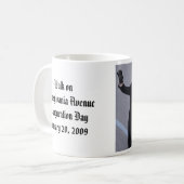 President Obama WALK OVER PENNSYLVANIA Ave Koffiemok (Voorkant links)