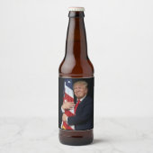 President Trump beklaagt Amerikaanse vlag Bier Etiket (Voorkant)