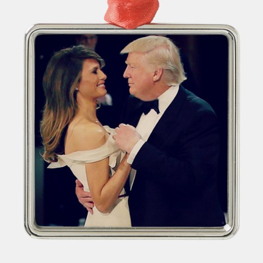 President Trump en Melania Dancing Metalen Ornament (Voorkant)