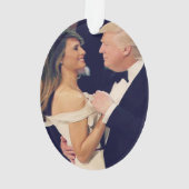 President Trump en Melania Dancing Ornament (achterkant)