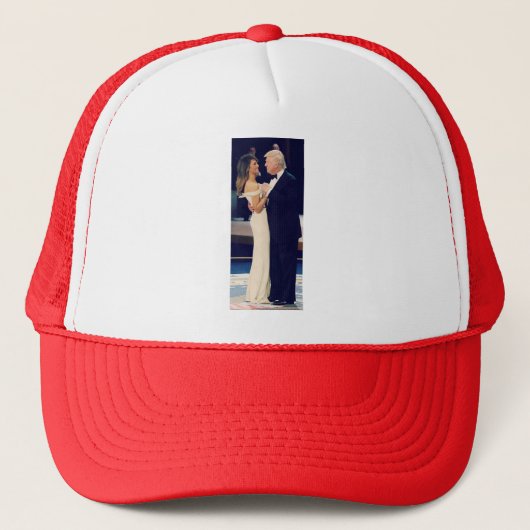 President Trump en Melania Dancing Trucker Pet (Voorkant)