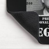 President Trump Legend Mugshot Muismat (Hoek)