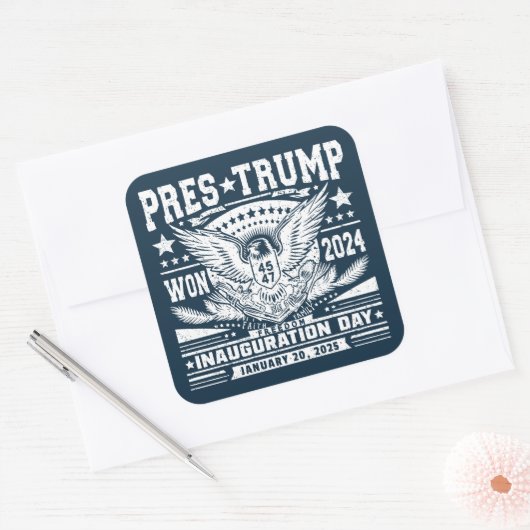 President Trump wint 2024 Vierkante Sticker (Envelop)