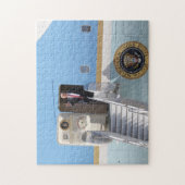 President Trump zet luchtmacht één uit Legpuzzel (Verticaal)