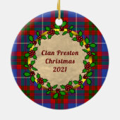 Preston Clan Badge & Tartan Gepersonaliseerde Kers Keramisch Ornament (Achterkant)