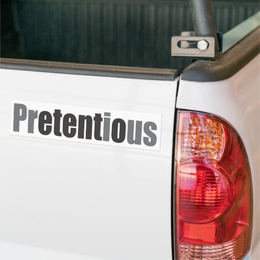 pretentieus bumpersticker (Op Truck)