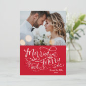 Prettig getrouwd pasgetrouwd 1e kerstfoto feestdagenkaart (Staand voorkant)