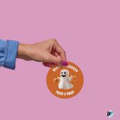 Prettig Halloween - Snoep of een kwak Ronde Sticker