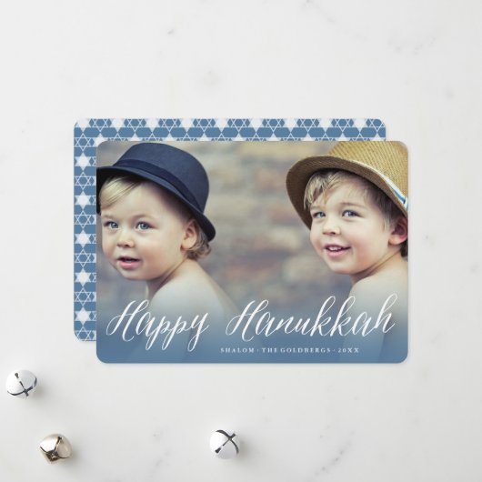 Prettig Hanukka Moderne trendy witte script foto Feestdagenkaart (Voorkant / Achterkant in situ)
