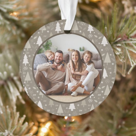 Prettig kerstfeest familie foto taupe ornament (Boom)