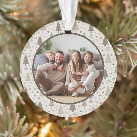 Prettig kerstfeest gezinsfoto beige ornament (Boom)