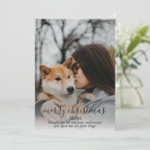 Prettig kerstfeest hond foto van de hond feestdagenkaart (Staand voorkant)