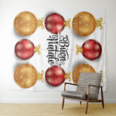 Prettig Kerstfeest Italiaanse rode gouden kerstbal Wandkleed (In Situ (horizontaal))