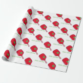 Prettig kerstfeest Pickleball Rood Paddle & Groene Cadeaupapier (Uitgerold)