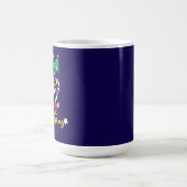 Prettig Kerstmis-ontwerp met bel, bomen  Koffiemok (Center)