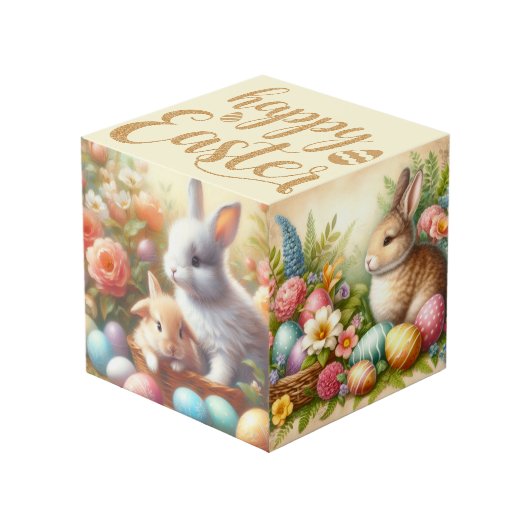 Prettig Pasen / Antieke Konijn Kubus (Voorkant hoekig)