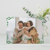 Prettig St. Patrick's dag Klavertjes familie foto Feestdagenkaart (Staand voorkant)