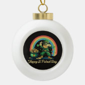 Prettig St. Patrick's Day Grappige Leprechaun Keramische Bal Ornament (Voorkant)