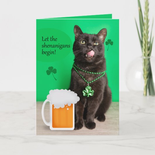 Prettig St. Patricksdag Grappige Kat Met Bier Feestdagen Kaart (Voorkant)