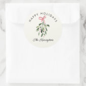 Prettig Vakantie Mistletoe Aangepaste Familienaam Ronde Sticker (Tas)