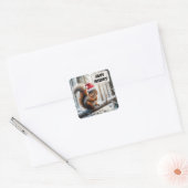 Prettige feestdagen Eekhoorn op besneeuwde boomtak Vierkante Sticker (Envelop)
