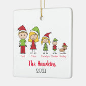 prettige feestdagen familie van 4 met feestkerst keramisch ornament (Links)