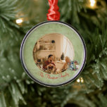 prettige feestdagen Geplande kerstfoto Metalen Ornament<br><div class="desc">Het briefkaart van de groet met uw aanpassingstekst en foto voor de Feestdagen van Kerstmis. U kunt Titel personaliseren van 'Vrolijk Kerstfeest' tot 'Prettige feestdagen' of andere,  uw foto laden en uw wensen aanpassen.</div>