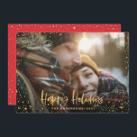 Prettige feestdagen Goud €1 foto moderne rode kers Feestdagenkaart<br><div class="desc">Gold prettige feestdagen sterren 1 fotovakantiekaart. Met een manuscripttekst en goudeffect ontwerp,  kan de rode achtergrondkleur veranderen om uw stijl aan te passen.</div>
