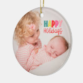 prettige feestdagen met kerstcadeautjes keramisch ornament (Links)