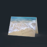 prettige feestdagen Ocean Beach Kaart<br><div class="desc">prettige feestdagen sms-bericht op het strand van de oceaan zand met koude surven.</div>